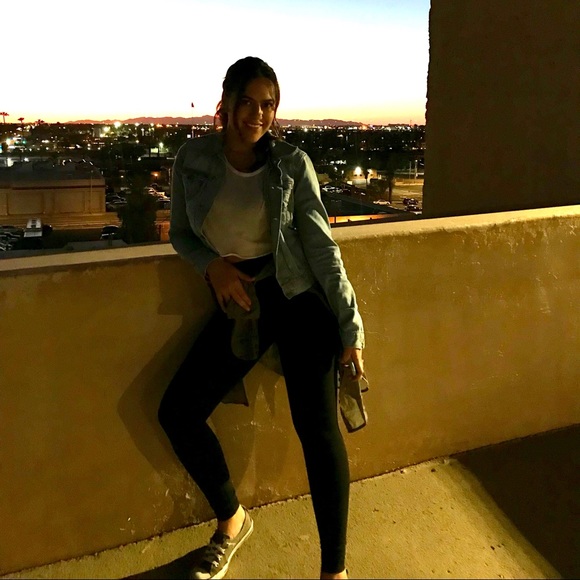 Meet your Posher, Jacquelina - Picture 3 of 3